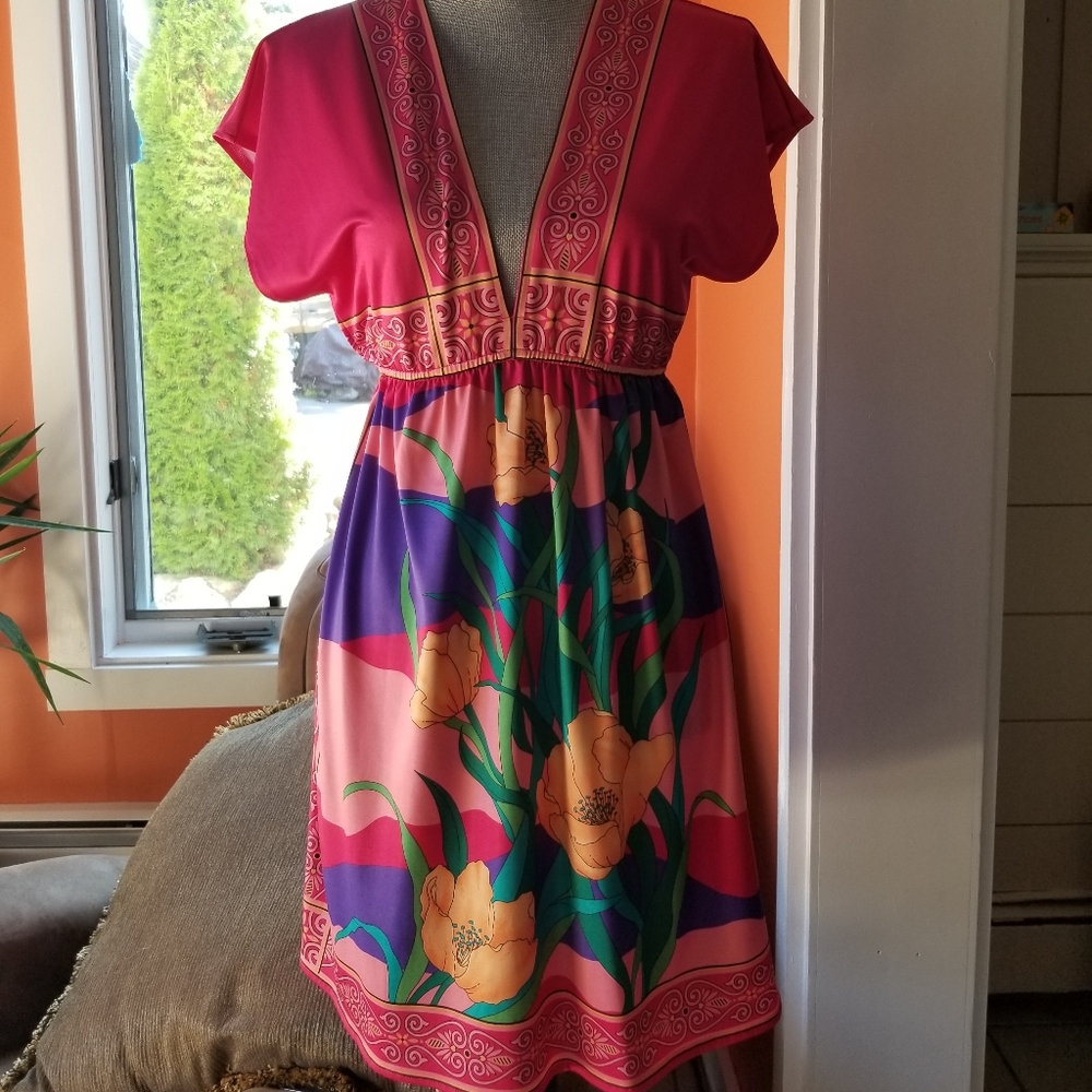 NWOT XXI Dress